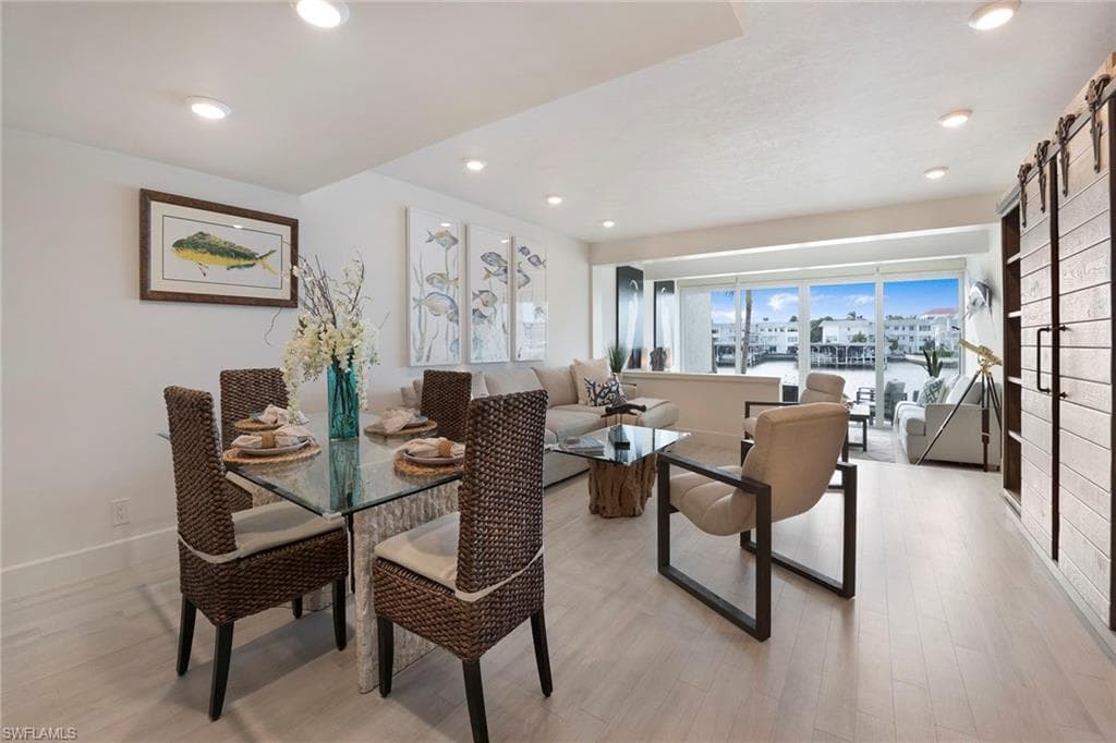 800 River Point Dr 209, Naples, FL 34102-13
