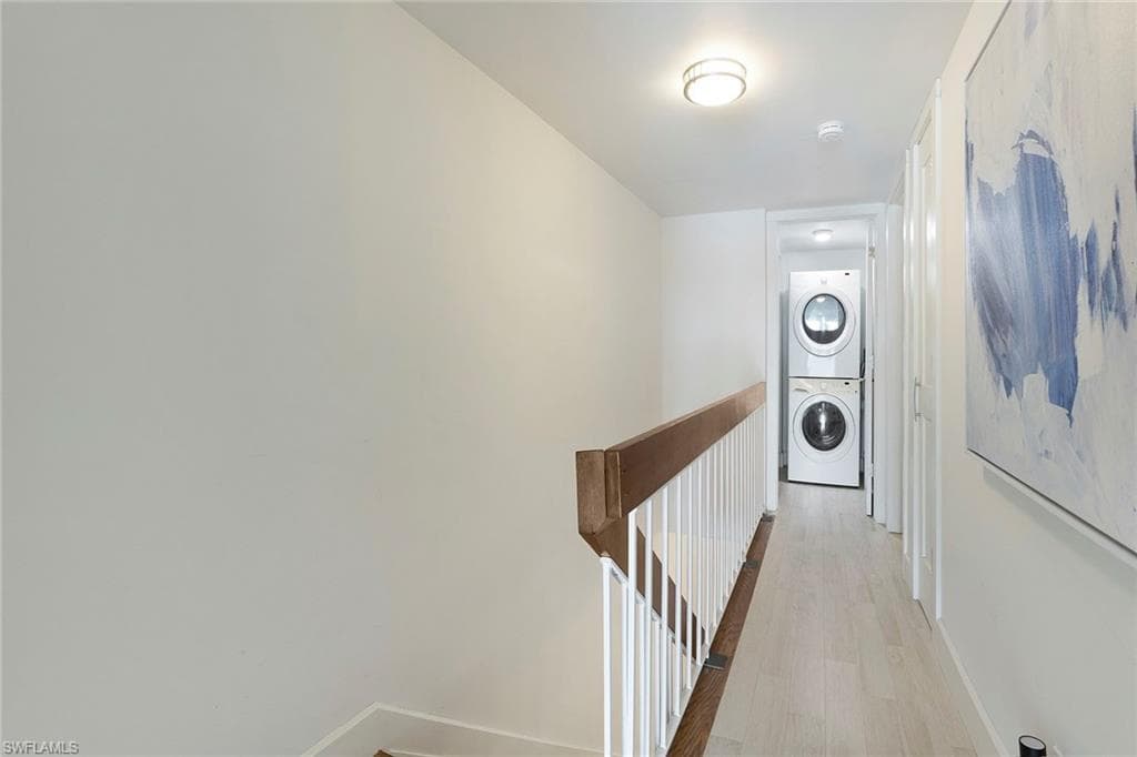 800 River Point Dr 209, Naples, FL 34102-33