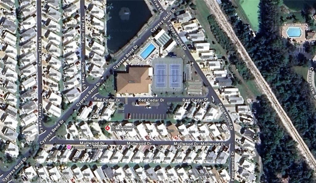 8611 Mullwood Dr, Estero, FL 33928-5