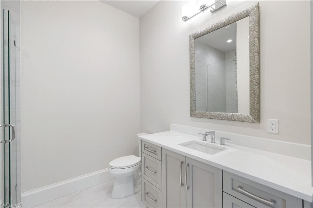 954 Sundrop Ct, Marco Island, FL 34145-25