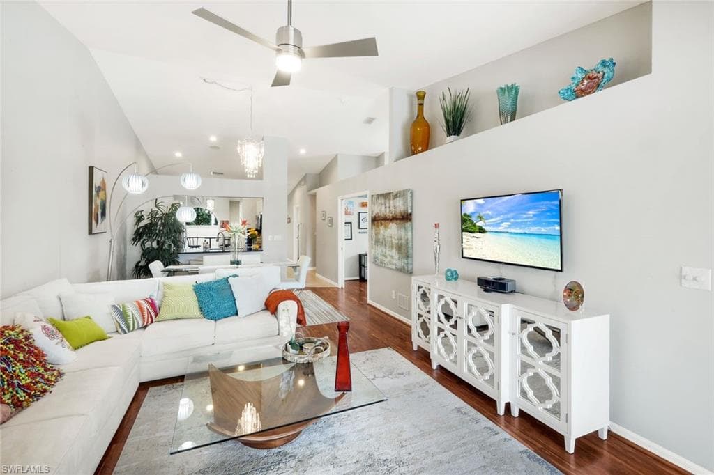 2150 Stacil Cir 13, Naples, FL 34109-9