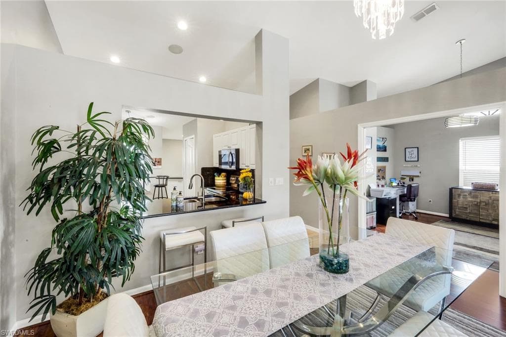 2150 Stacil Cir 13, Naples, FL 34109-12