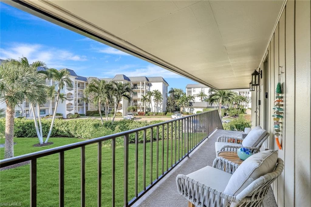 900 Huron Ct D4, Marco Island, FL 34145-16