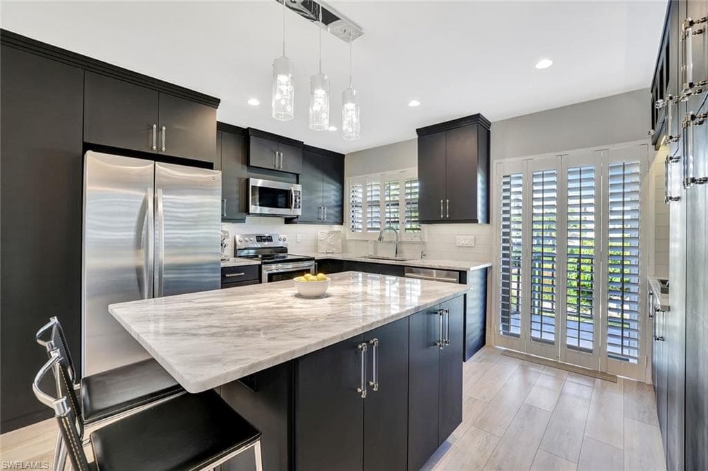 900 Huron Ct D4, Marco Island, FL 34145-5