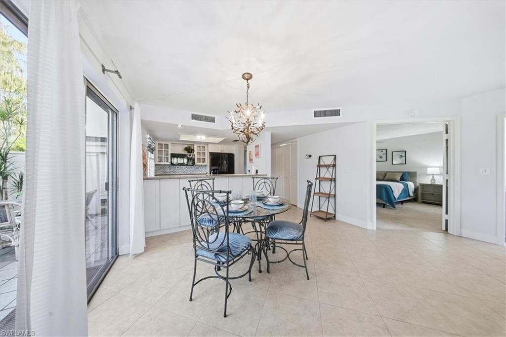 3080 Kings Lake Blvd 7572, Naples, FL 34112-8