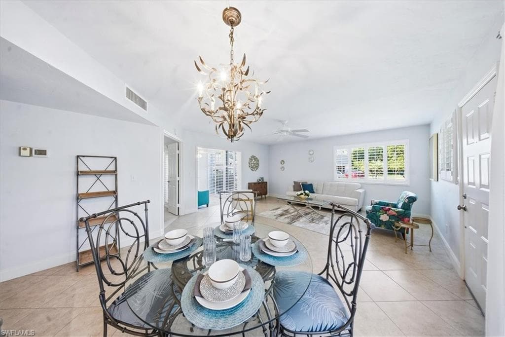 3080 Kings Lake Blvd 7572, Naples, FL 34112-9