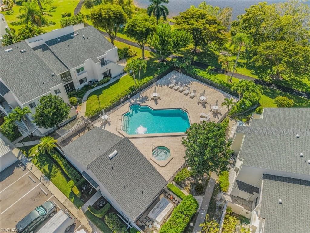 3080 Kings Lake Blvd 7572, Naples, FL 34112-31