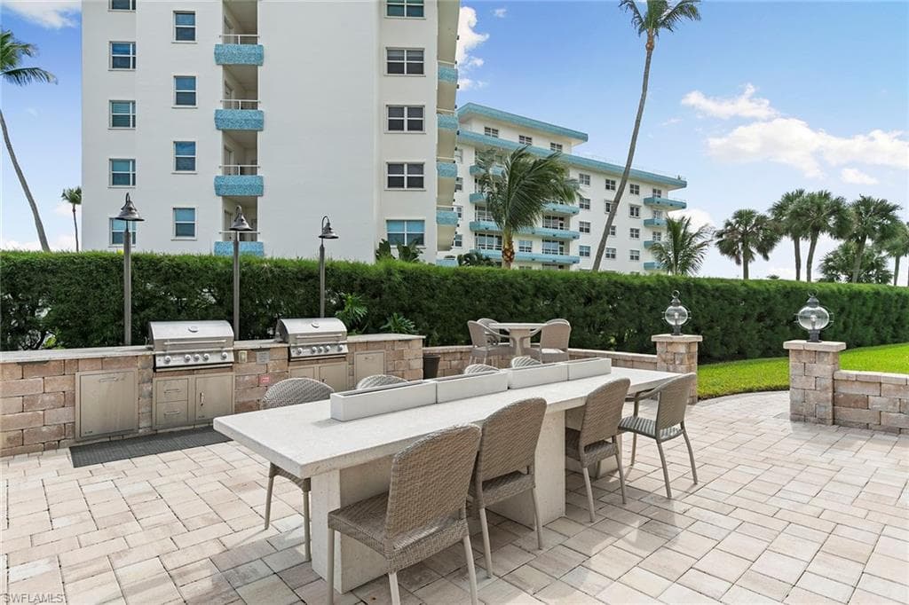 240 Seaview Ct 203, Marco Island, FL 34145-21