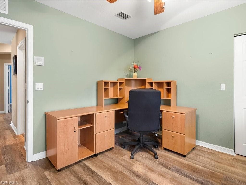 2088 Par Dr, Naples, FL 34120-24