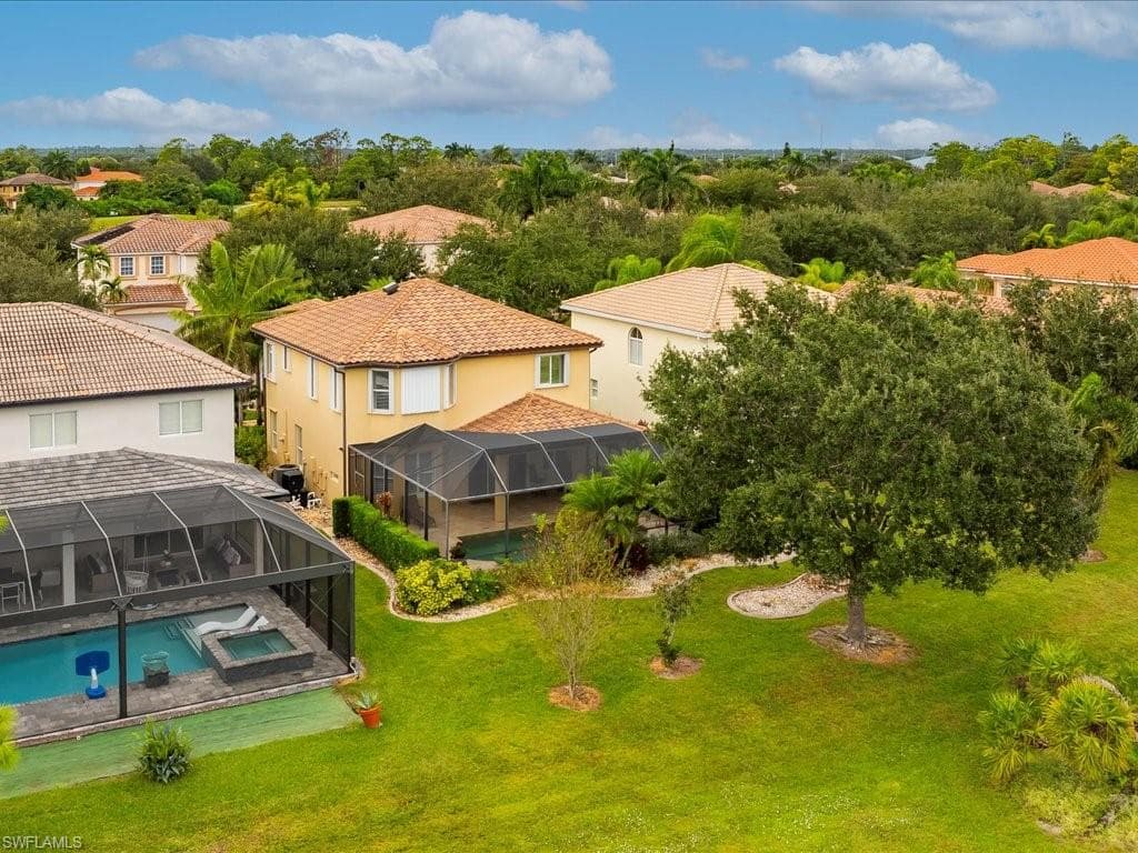 2088 Par Dr, Naples, FL 34120-28