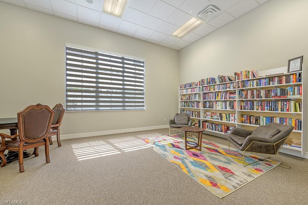 2088 Par Dr, Naples, FL 34120-36