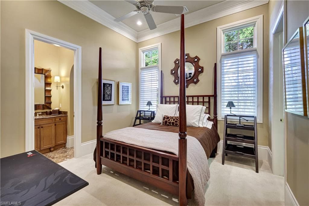 2249 Miramonte Ct, Naples, FL 34105-25