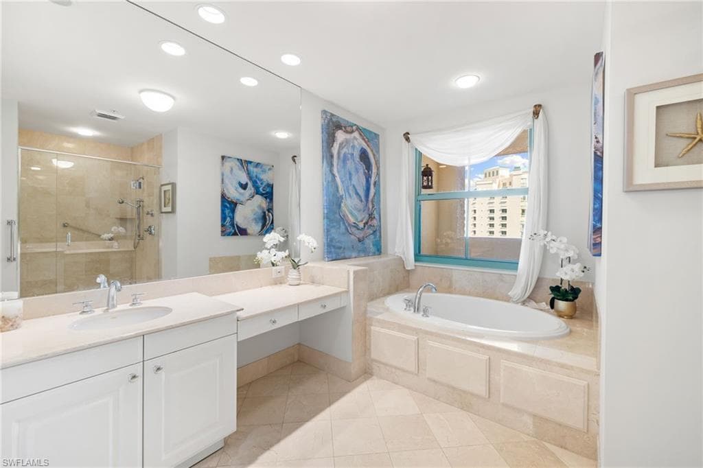 960 Cape Marco Dr 1205, Marco Island, FL 34145-28