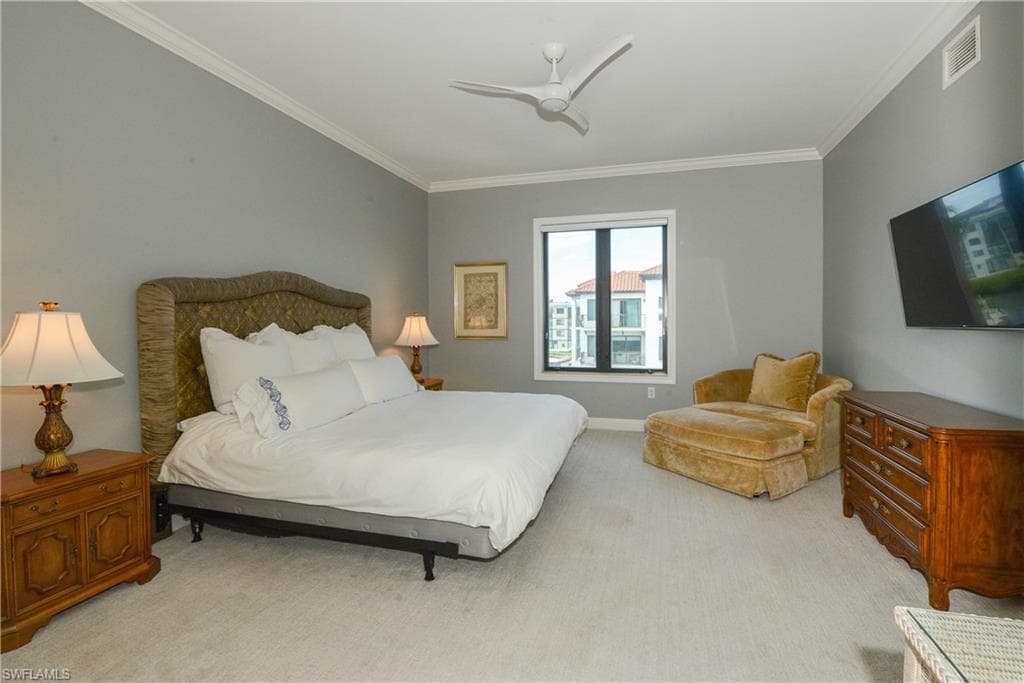 1530 5th Ave S C312, Naples, FL 34102-12