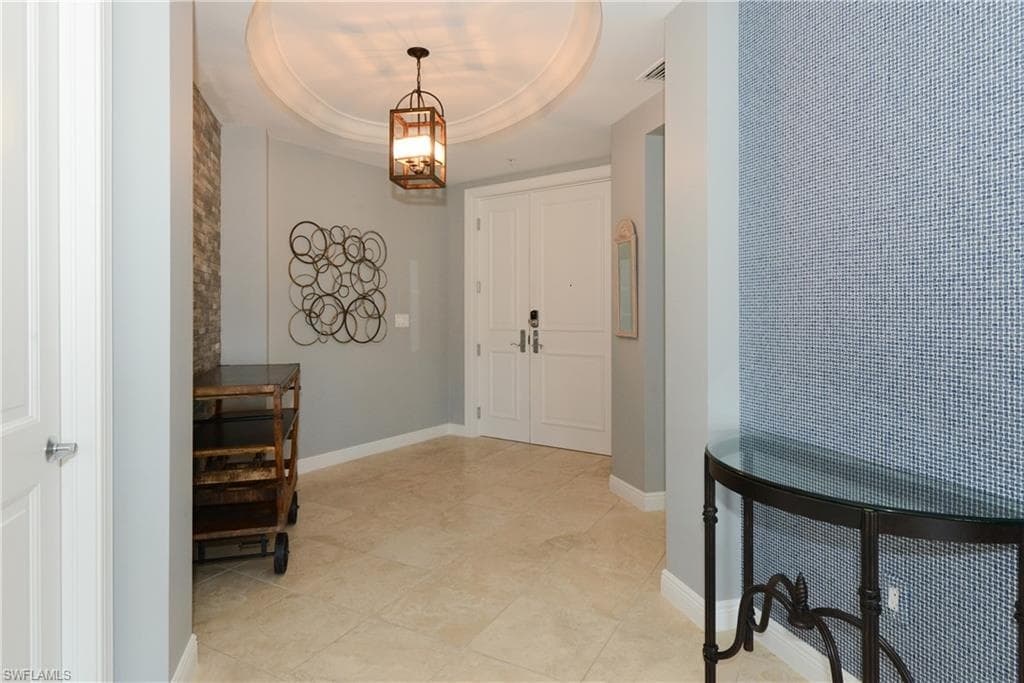 1530 5th Ave S C312, Naples, FL 34102-21