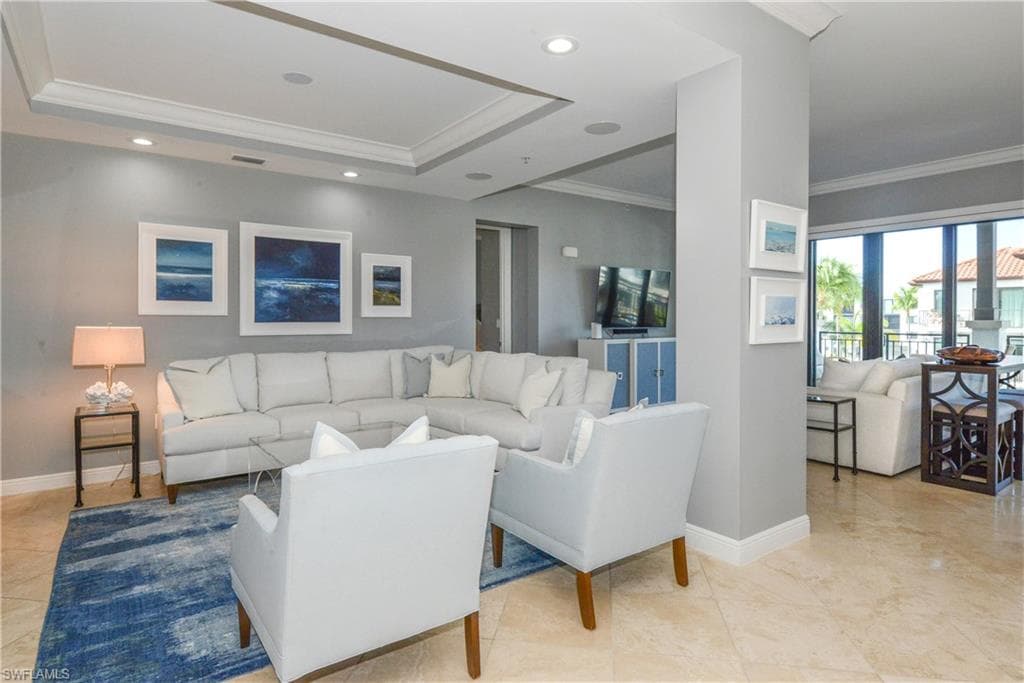 1530 5th Ave S C312, Naples, FL 34102-6