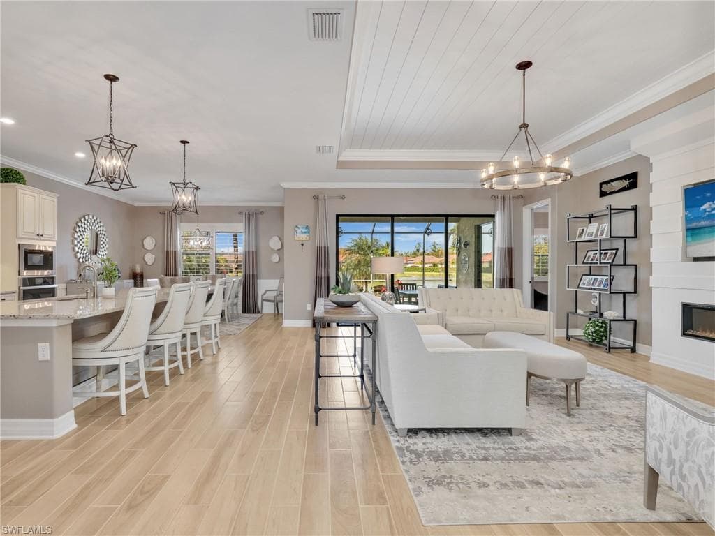 28024 Kerry Ct, Bonita Springs, FL 34135-8