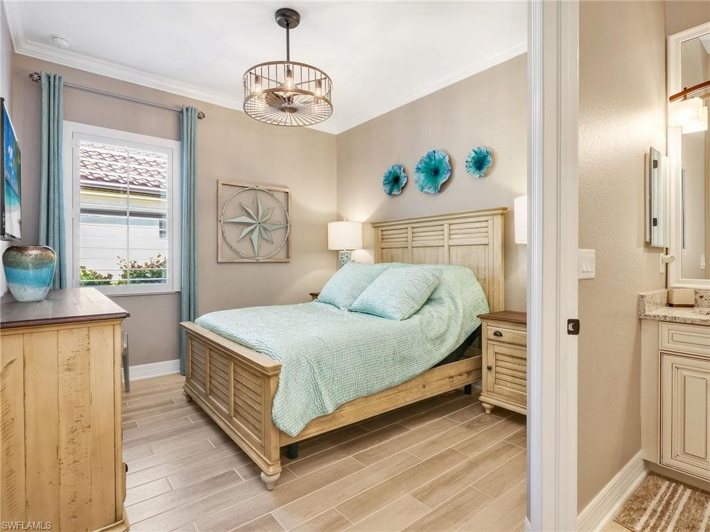 28024 Kerry Ct, Bonita Springs, FL 34135-35