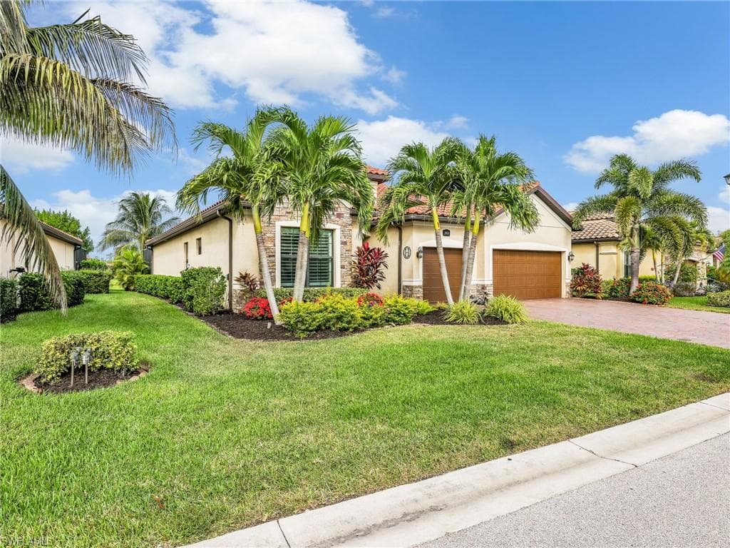 28024 Kerry Ct, Bonita Springs, FL 34135-38