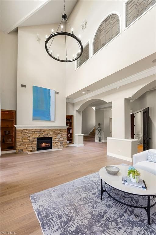 707 Hickory Rd, Naples, FL 34108-15