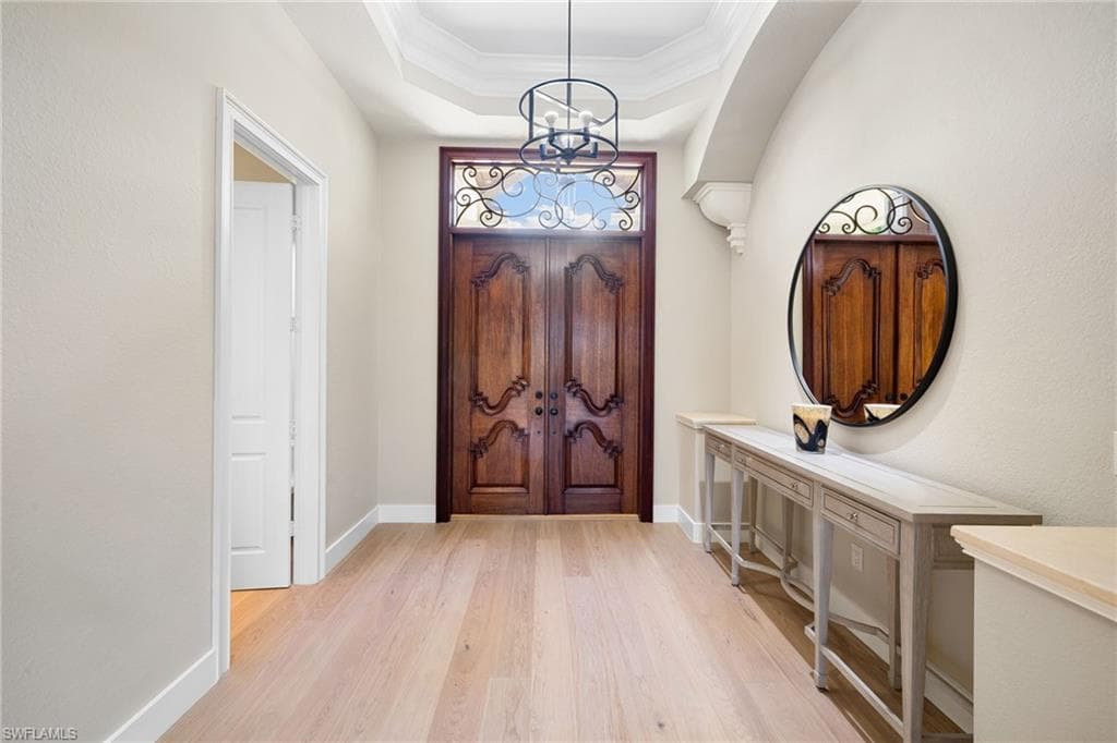 707 Hickory Rd, Naples, FL 34108-25