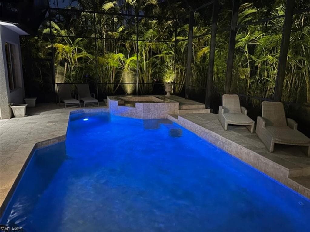 5011 Cerromar Dr, Naples, FL 34112-31