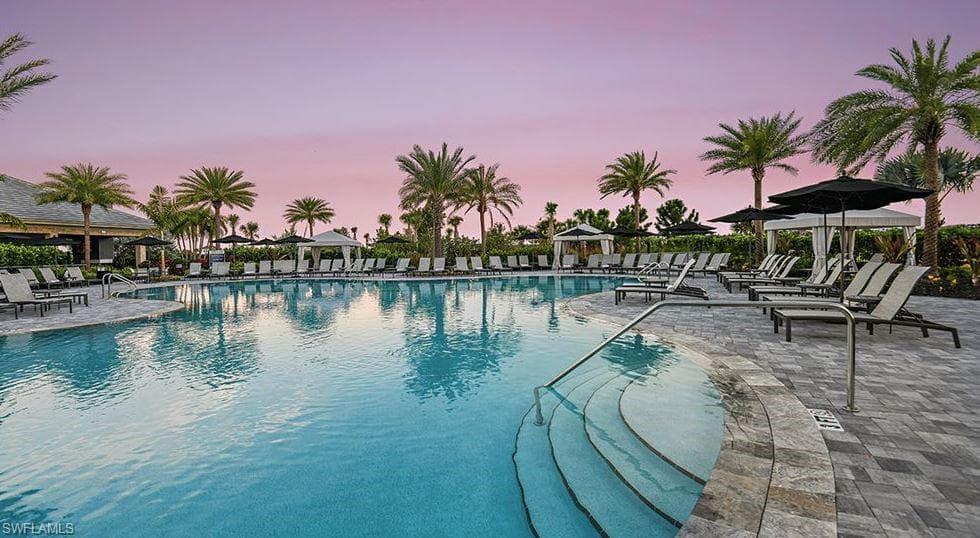 15319 Lucerna St 102, Naples, FL 34114-24