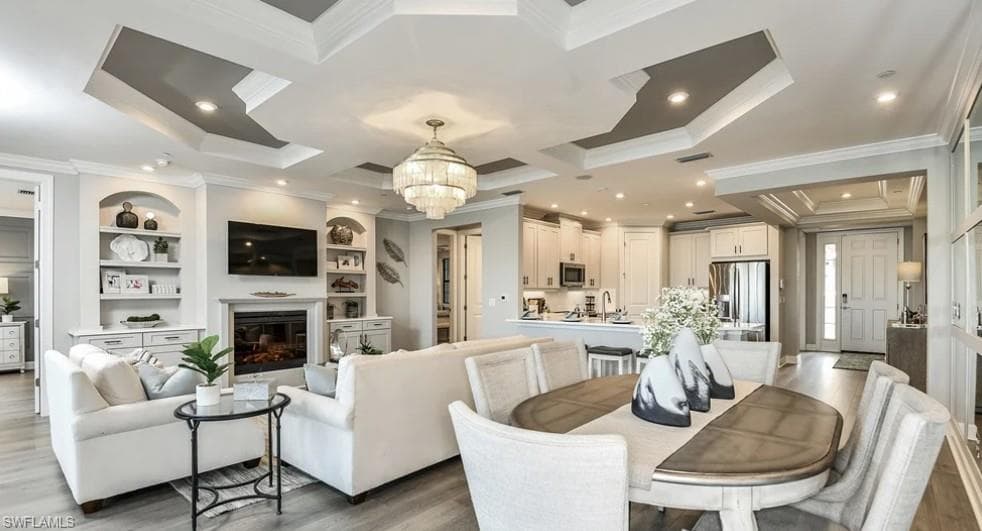 15319 Lucerna St 102, Naples, FL 34114-7