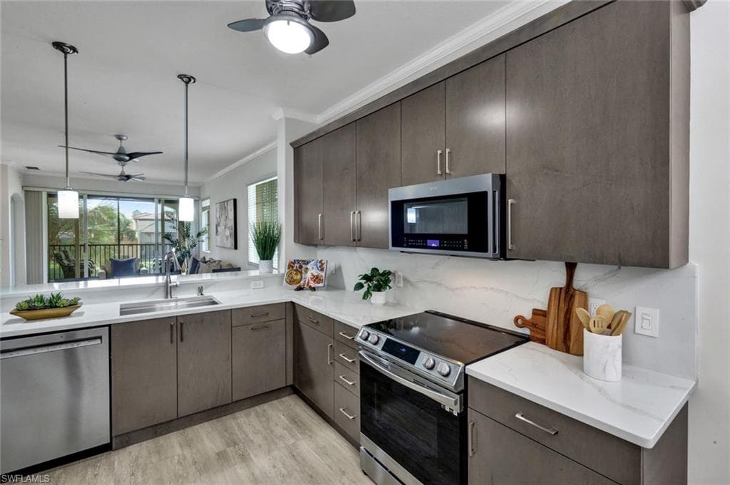 8597 Via Garibaldi Cir 208, Estero, FL 33928-5