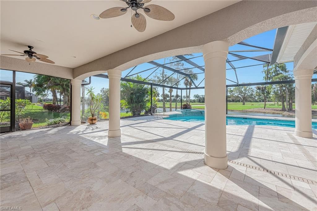 571 Eagle Creek Dr, Naples, FL 34113-14