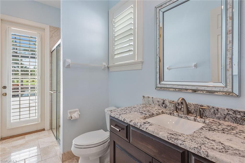 571 Eagle Creek Dr, Naples, FL 34113-22