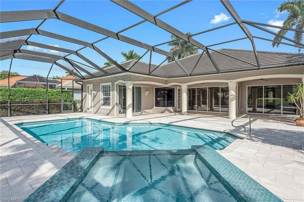 571 Eagle Creek Dr, Naples, FL 34113-24