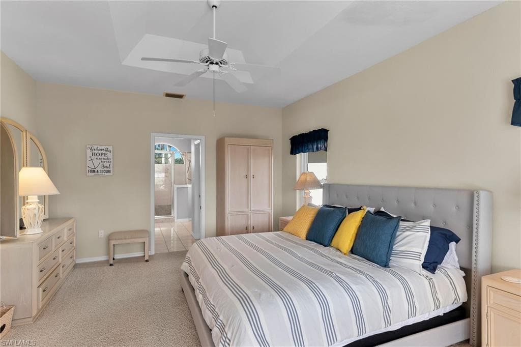 196 Richmond Ct, Marco Island, FL 34145-18