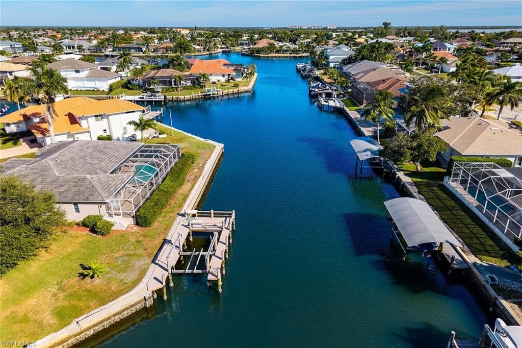 196 Richmond Ct, Marco Island, FL 34145-44