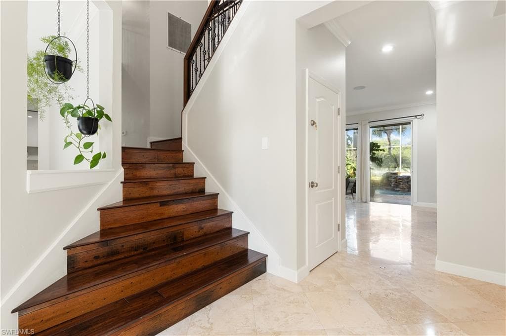 2384 Heritage Greens Dr, Naples, FL 34119-28