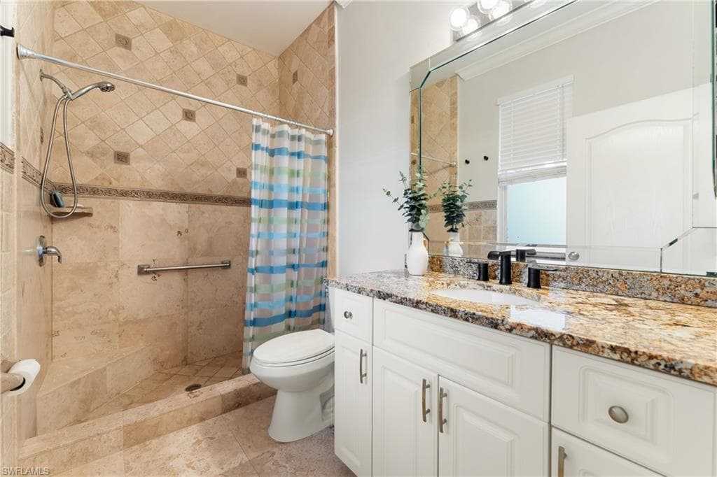 2384 Heritage Greens Dr, Naples, FL 34119-31