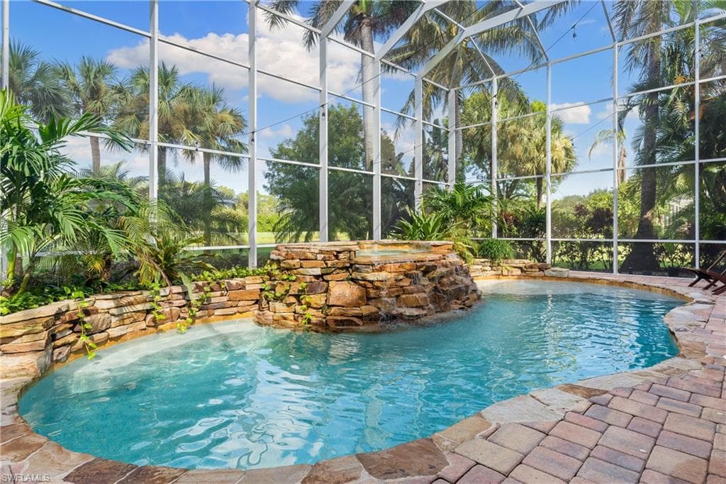 2384 Heritage Greens Dr, Naples, FL 34119-50
