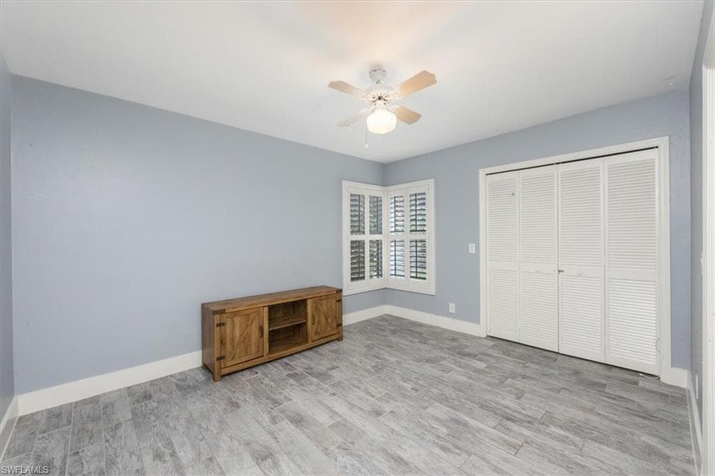 5131 Kristin Ct, Naples, FL 34105-14