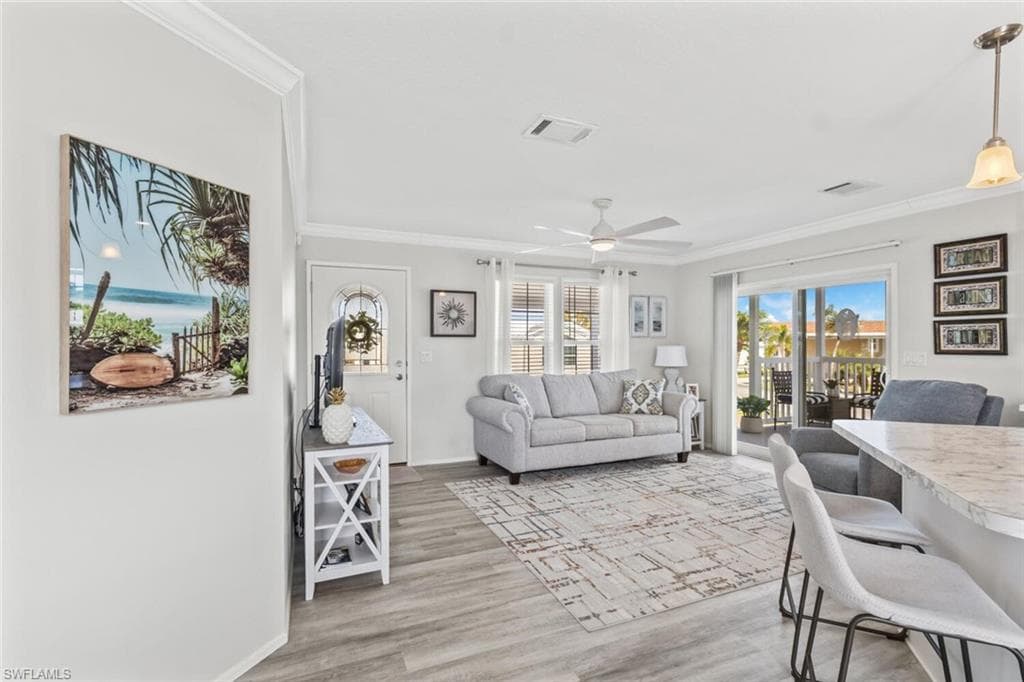 37 Ronald Dr, Fort Myers, FL 33908-8