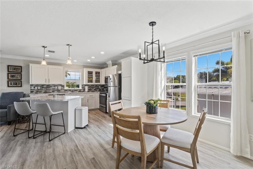 37 Ronald Dr, Fort Myers, FL 33908-14