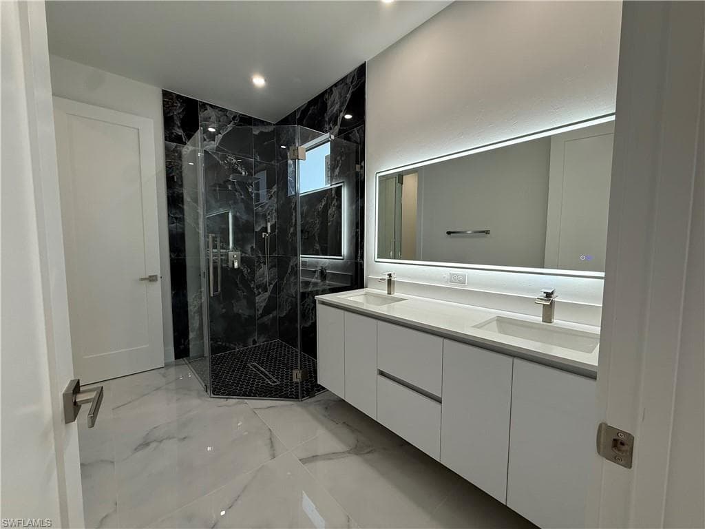 4218 26th St SW, Lehigh Acres, FL 33976-15