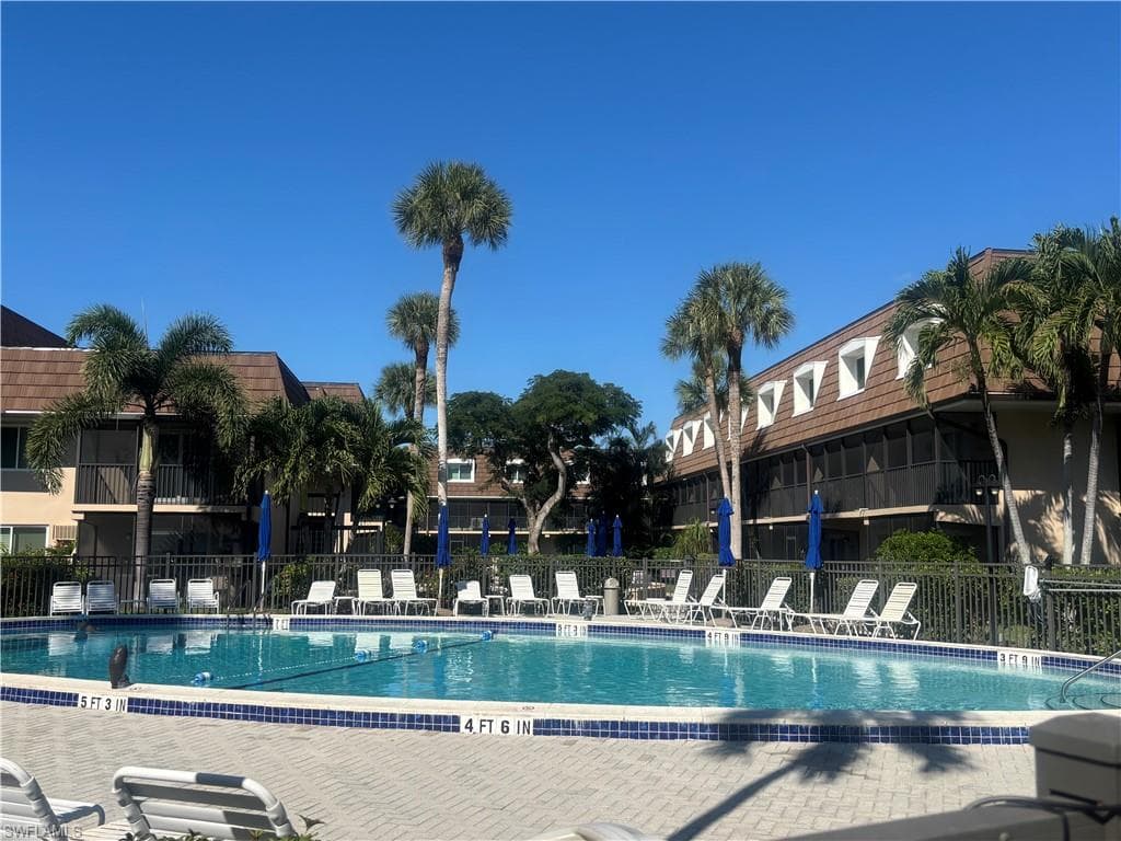 87 Collier Blvd D10, Marco Island, FL 34145-25