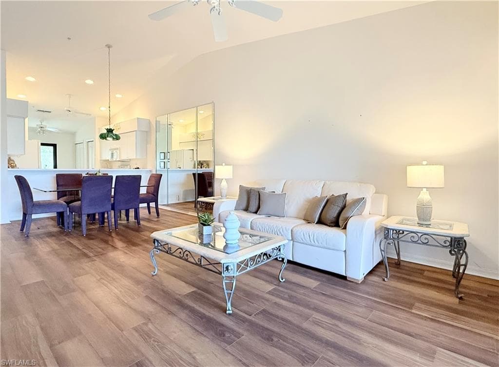 8355 Heritage Links Ct 1624, Naples, FL 34112-8