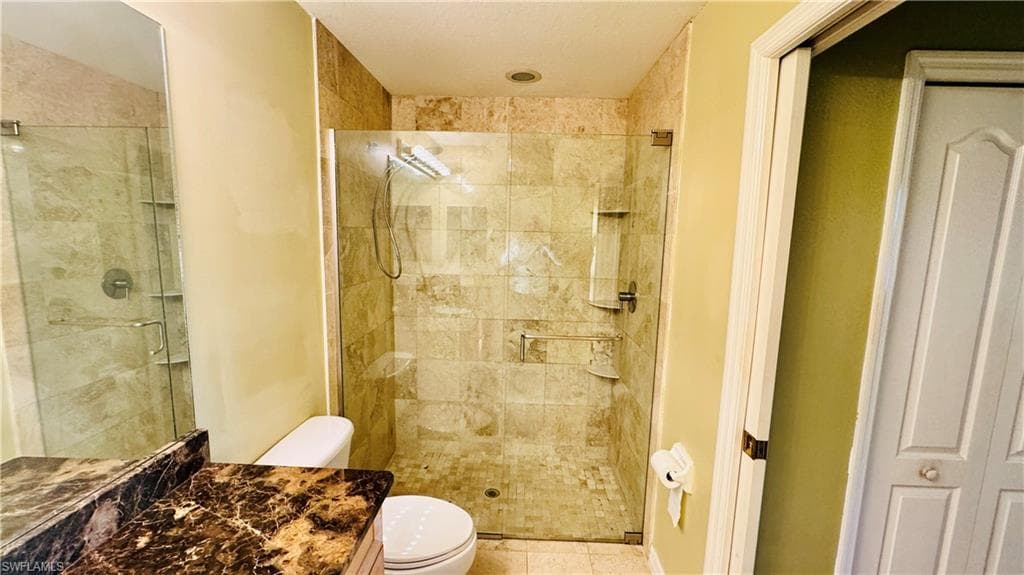 20030 Barletta Ln 413, Estero, FL 33928-3