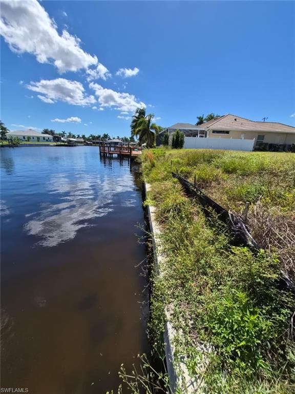 3937 26th Ct, Cape Coral, FL 33914-1