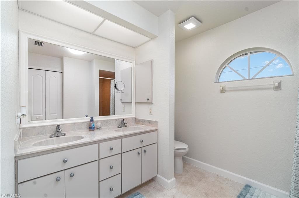 4186 Yucatan Cir, Port Charlotte, FL 33948-18