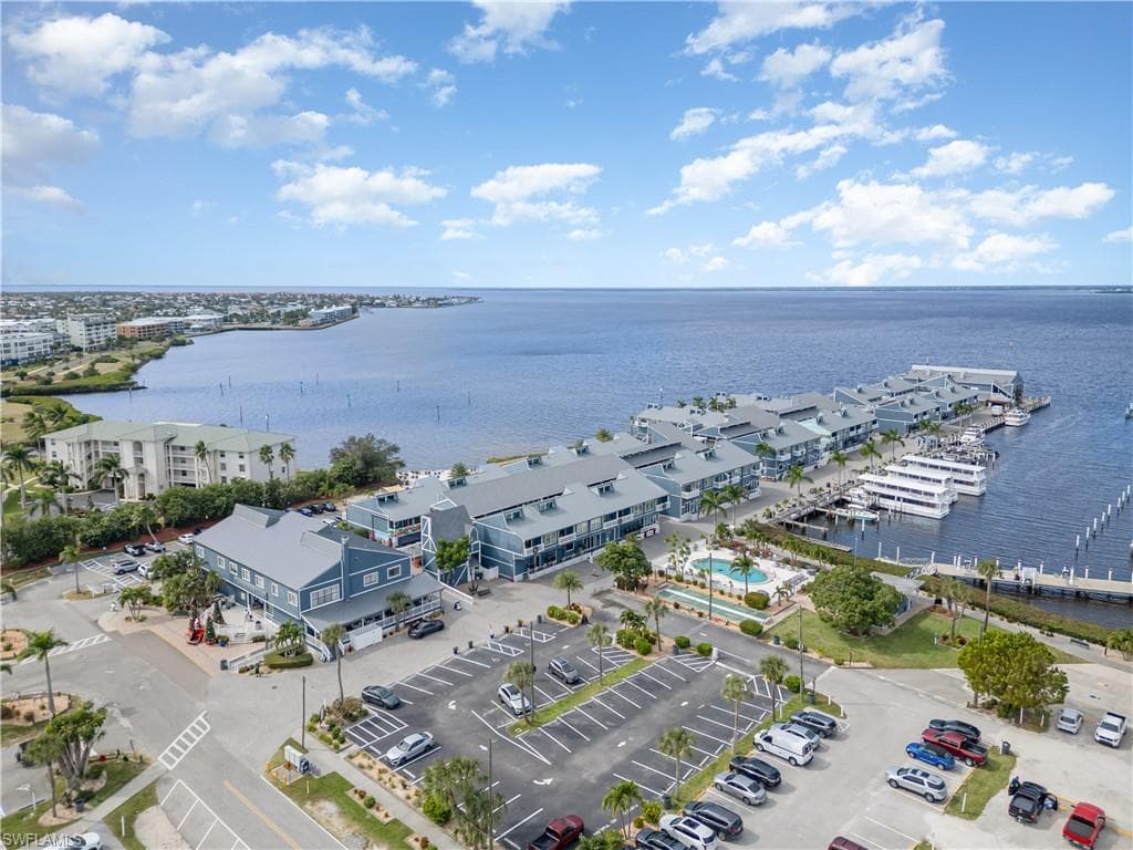 4186 Yucatan Cir, Port Charlotte, FL 33948-43