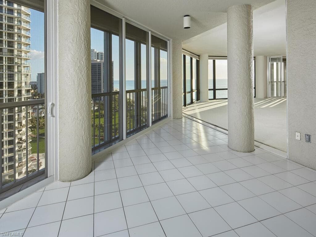 4951 Gulf Shore Blvd N 901, Naples, FL 34103-7