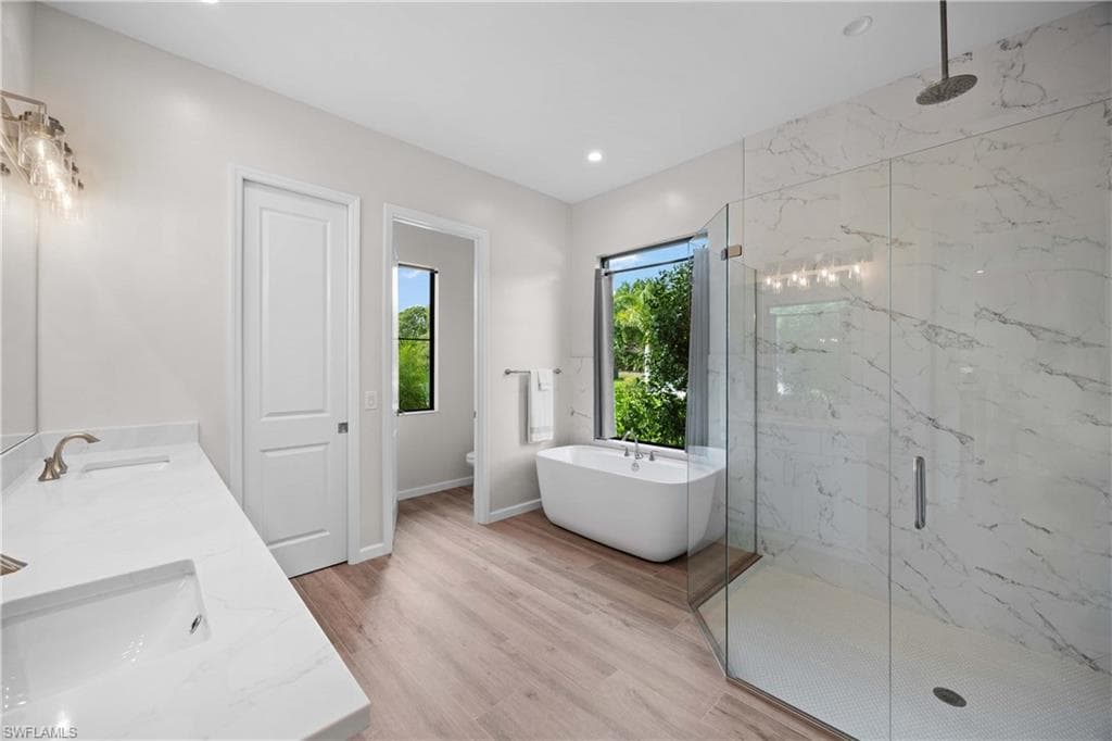 27025 Belle Rio Dr, Bonita Springs, FL 34135-15