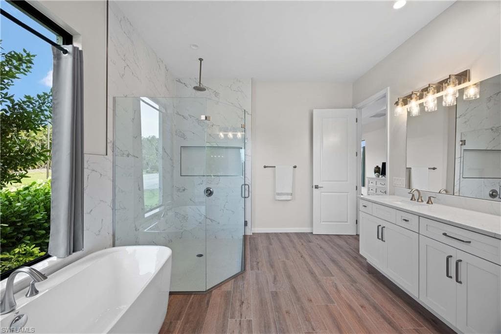 27025 Belle Rio Dr, Bonita Springs, FL 34135-17